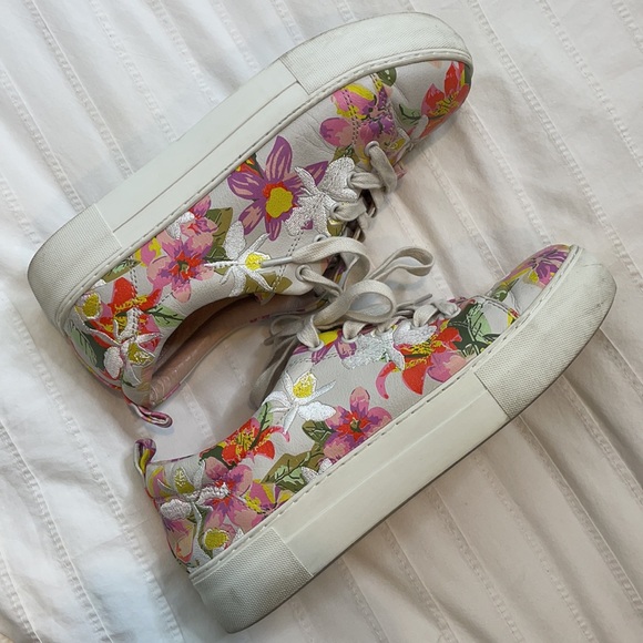 J/Slides floral embroidered chunky heel sneakers - Picture 9 of 9